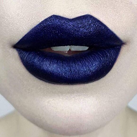 KVD liner in Poe (navy blue with purple undertones) - Picture 3 of 10